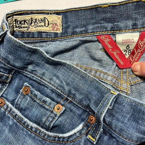 Lucky Brand Classic Rider jeans size 6 jeans - Picture 4 of 11